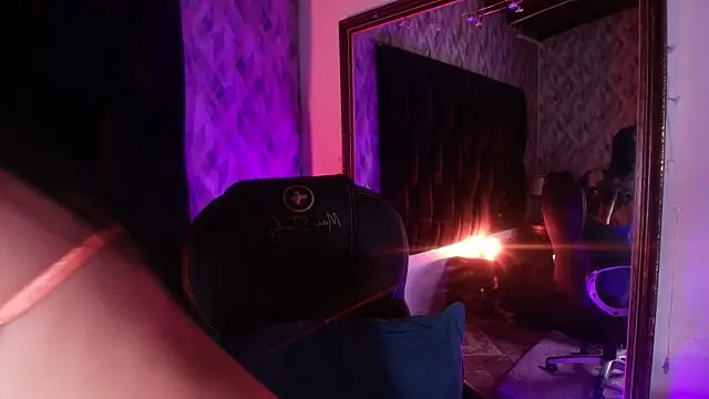 wensheng  online show from 09/08/25, 07:13