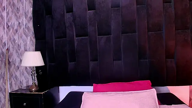 wensheng  online show from 10/04/25, 07:12