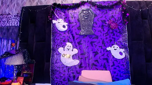 wensheng  online show from 10/14/25, 07:14