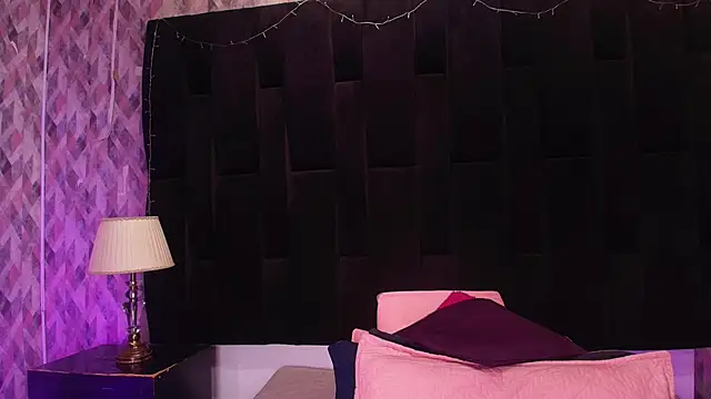 wensheng  online show from 11/04/25, 07:13