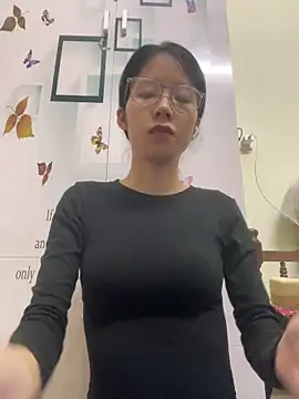 meomeo2k6 online show from 11/21/25, 01:54