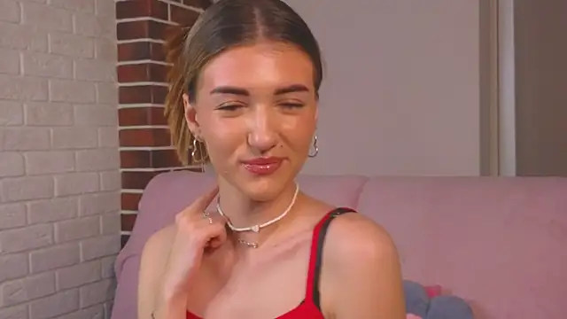 Snapshot of BeatrixGummer chatting on 09/12/25, 08:20 BeatrixGummer online show from 09/12/25, 08:20