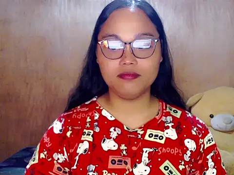 Snapshot of _Lylia chatting on 10/03/25, 11:35  Lylia online show from 10/03/25, 11:35