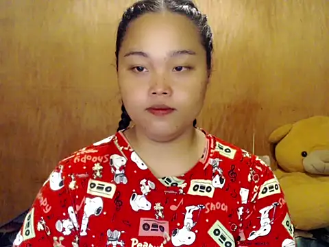 Snapshot of _Lylia chatting on 11/01/25, 09:33  Lylia online show from 11/01/25, 09:33