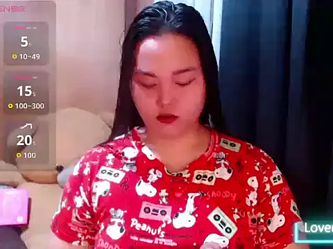  Lylia online show from 07/08/26, 10:03