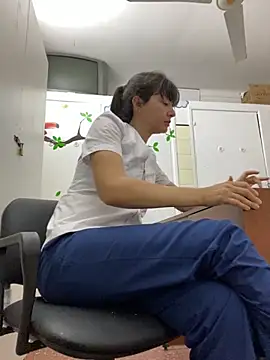 aphrodite sexy online show from 10/17/25, 04:42