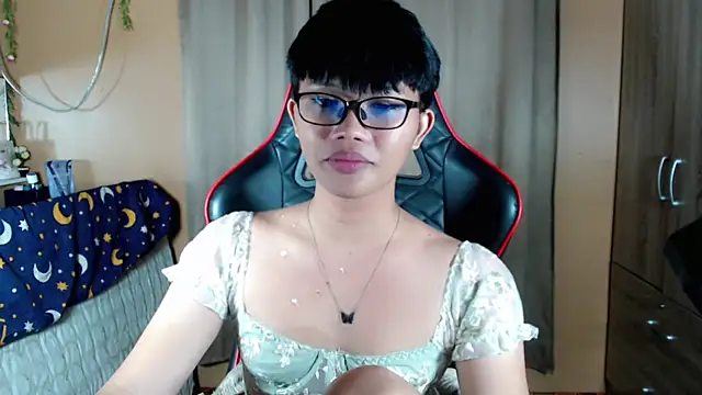 Snapshot of sweet_bonansa chatting on 07/21/26, 08:38 sweet bonansa online show from 07/21/26, 08:38