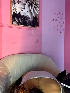 Alaska euphoria online show from 12/05/25, 06:37