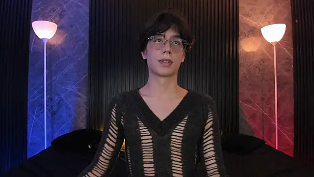 luixdust  online show from 11/19/25, 05:51