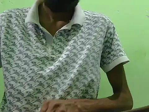 rockyy23boy online show from 09/18/25, 03:58