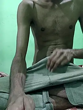 rockyy23boy online show from 10/06/25, 10:07