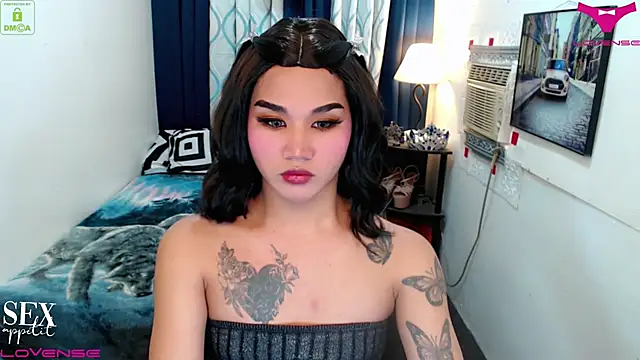 Snapshot of lil_fantacy chatting on 01/15/26, 03:33 lil fantacy online show from 01/15/26, 03:33