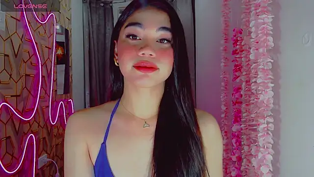 DreamGirlMia online show from 05/21/26, 03:24