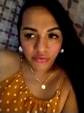 enoria1992 online show from 10/10/25, 03:27