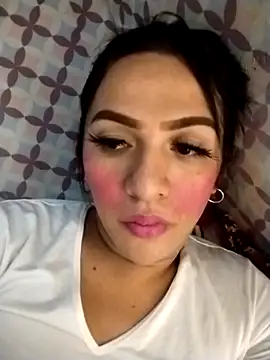 enoria1992 online show from 04/22/26, 02:47