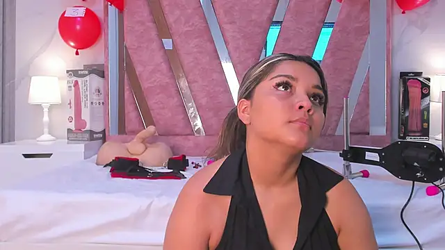 Wonderkloe  online show from 02/20/26, 08:20