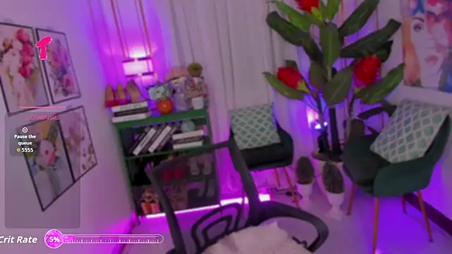 Snapshot of Goddessofchaosx chatting on 10/23/25, 01:43 Goddessofchaosx online show from 10/23/25, 01:43