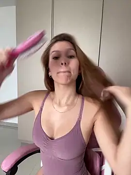 Nikii   online show from 02/07/26, 05:27