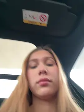 Nikii   online show from 03/29/26, 04:07