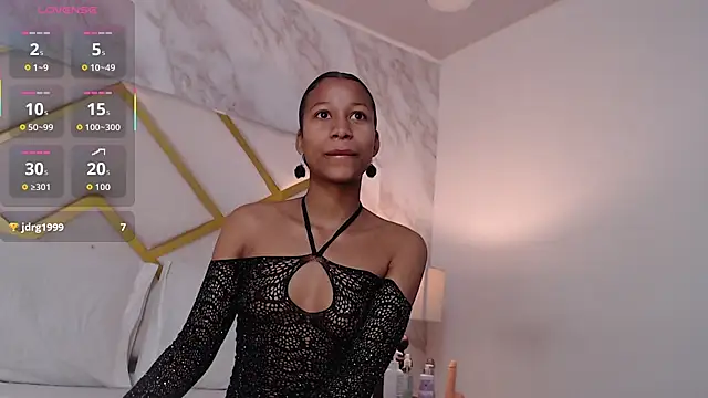 LorenBeiker- online show from 11/11/25, 11:10