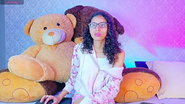 BeccaReedd online show from 10/22/25, 10:59