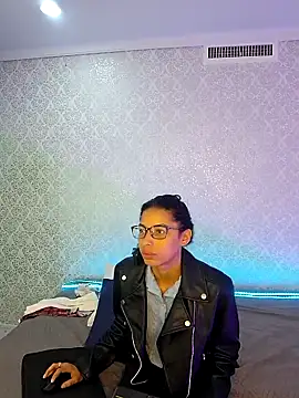 BeccaReedd online show from 11/14/25, 11:09