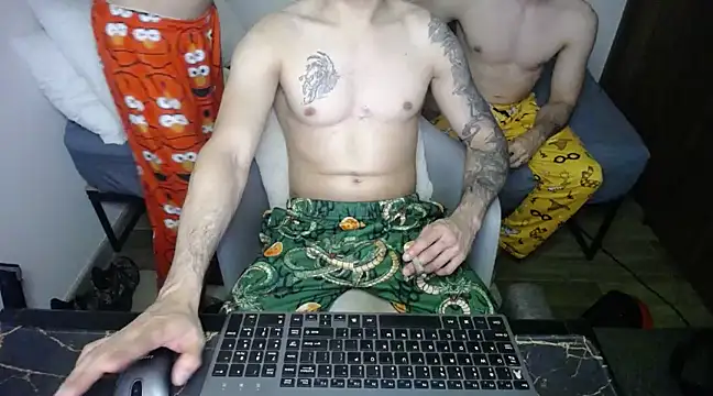 Snapshot of bossking017 chatting on 01/26/25, 04:41 bossking017 online show from 01/26/25, 04:41