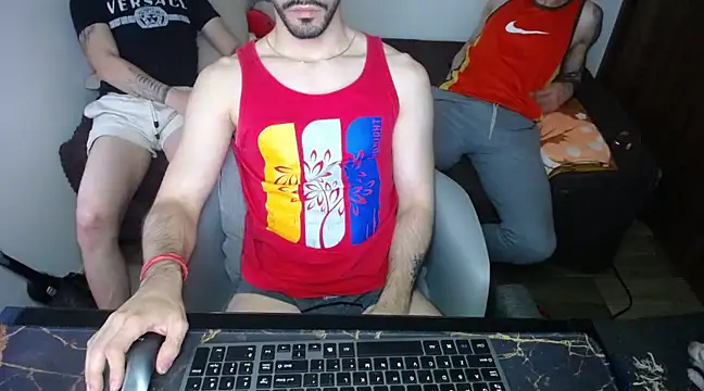 Snapshot of bossking017 chatting on 03/02/25, 06:30 bossking017 online show from 03/02/25, 06:30