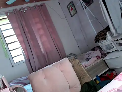 itsmekyrie online show from 04/25/26, 07:11