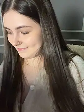 Lovely Waifu online show from 03/06/26, 09:33