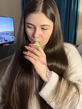 Lovely Waifu online show from 03/25/26, 10:54