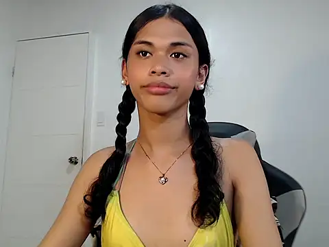 urcurlydiva online show from 11/08/25, 06:24