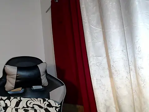 urcurlydiva online show from 11/10/25, 04:17