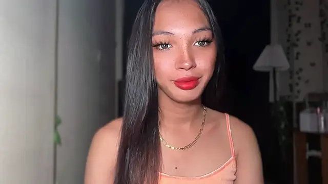 Snapshot of Simi_Ipit chatting on 11/24/25, 10:26 Simi Ipit online show from 11/24/25, 10:26