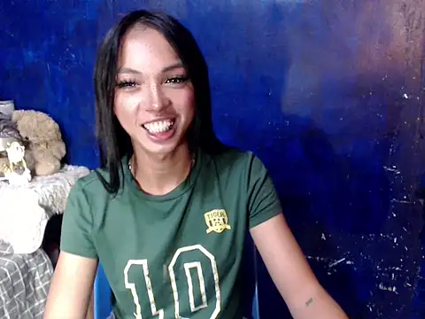 Simi Ipit online show from 04/23/26, 01:24