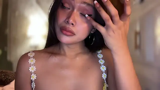 Yourbaby angelx online show from 04/05/26, 05:26