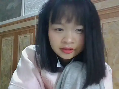 Snapshot of Daisy018 chatting on 10/08/25, 01:58 Daisy018 online show from 10/08/25, 01:58