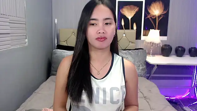fuckdoll amber online show from 05/04/26, 06:37