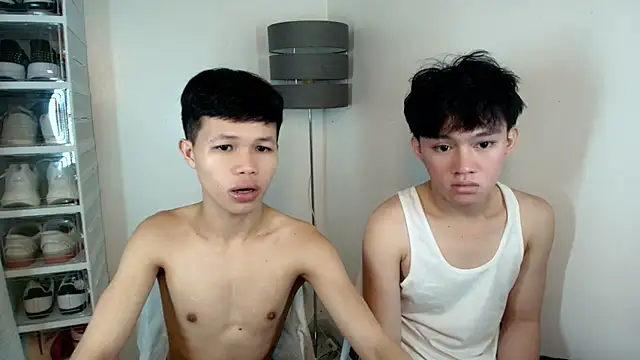 crazyasiantwink online show from 09/26/25, 05:44