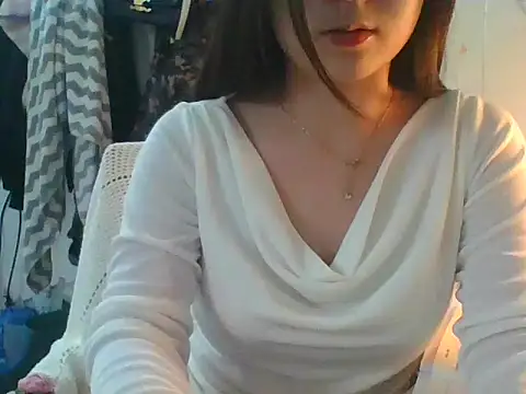 Linzly online show from 01/19/26, 02:37