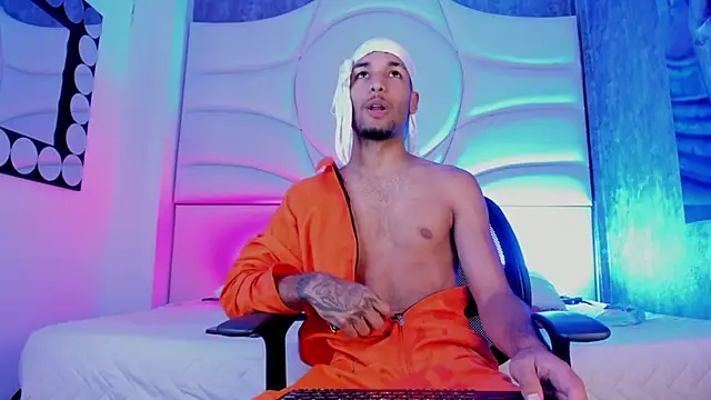 Thiagoferreti online show from 12/05/25, 07:21