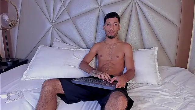 Thiagoferreti online show from 02/25/26, 04:11