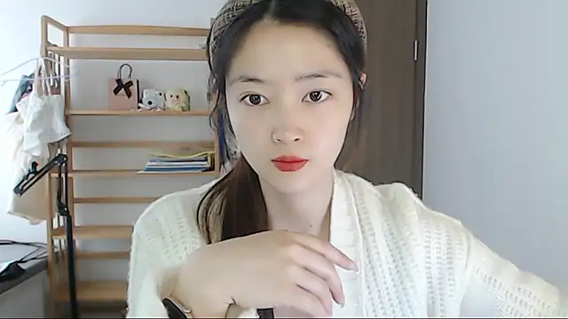 Snapshot of Mimi-cnbaby chatting on 04/21/26, 03:35 Mimi-cnbaby online show from 04/21/26, 03:35