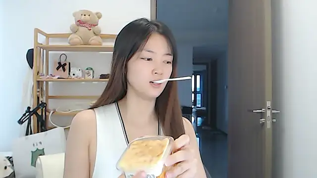 Snapshot of Mimi-cnbaby chatting on 05/07/26, 08:52 Mimi-cnbaby online show from 05/07/26, 08:52