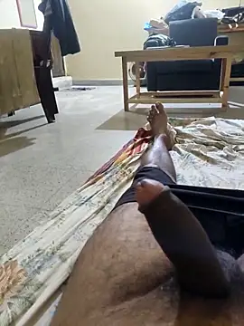 vichuhot online show from 03/05/26, 06:04