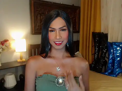 Nathalieheartt online show from 09/19/25, 01:40