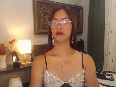 Nathalieheartt online show from 07/23/26, 01:42