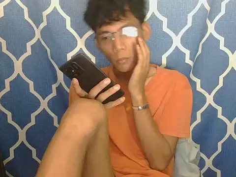 isanxxx online show from 04/22/26, 02:40