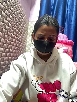 Hot Jaanvi  online show from 02/14/26, 04:31