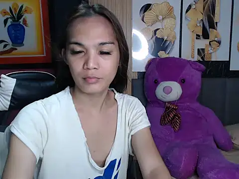 Snapshot of Raffa_ella69 chatting on 02/24/26, 01:31 Raffa ella69 online show from 02/24/26, 01:31